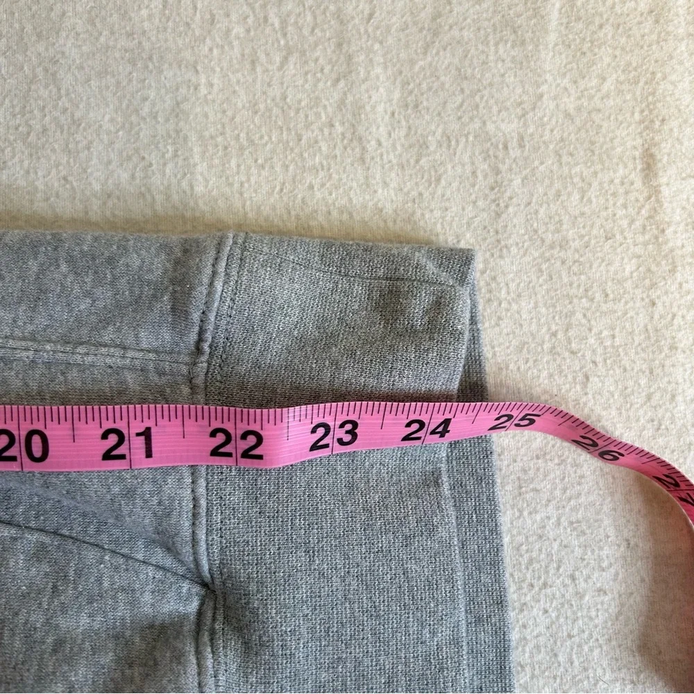 Nike Sportwear Club Fleece Big‎ Kids Gray Hoodie size M